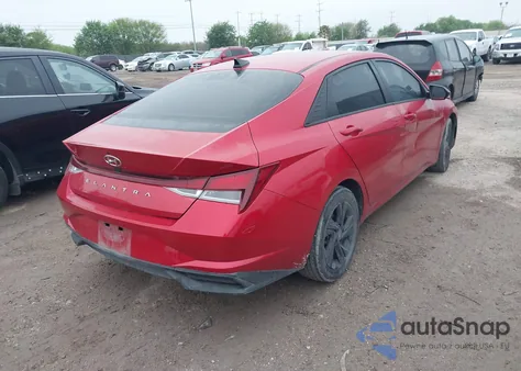 2022 Hyundai Elantra Sel z USA, uszkodzony, nr VIN 5NPLS4AG4NH064630